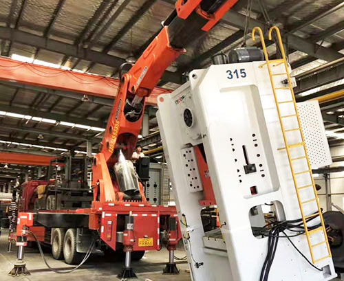 九江柴桑附近随车吊出租，轻松解决运输难题